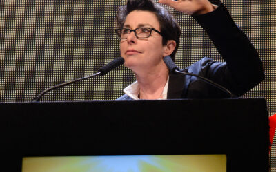 Sue Perkins will host the UK Social Mobility Awards 2026, marking the 10th running of the prestigious ceremony.
